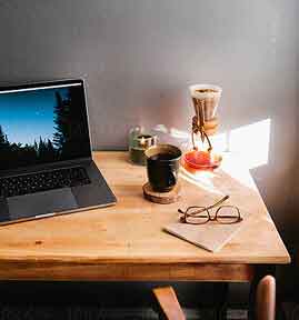 稳定的交易平台求的电话狂呼软件